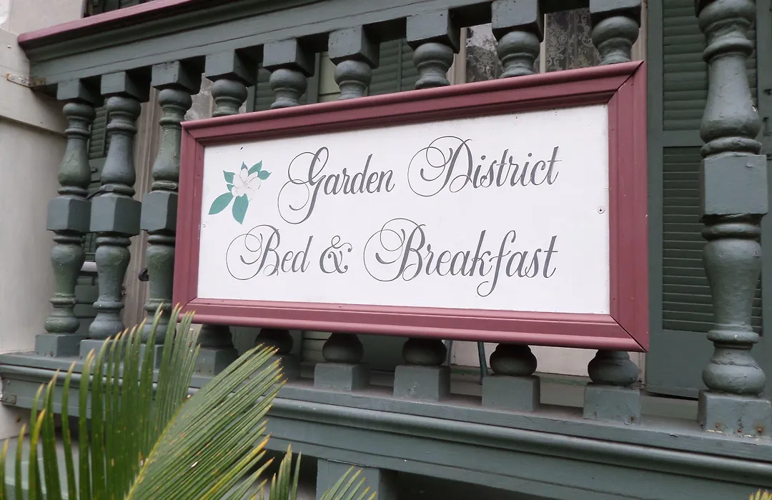 Garden District Bed&Breakfast-1